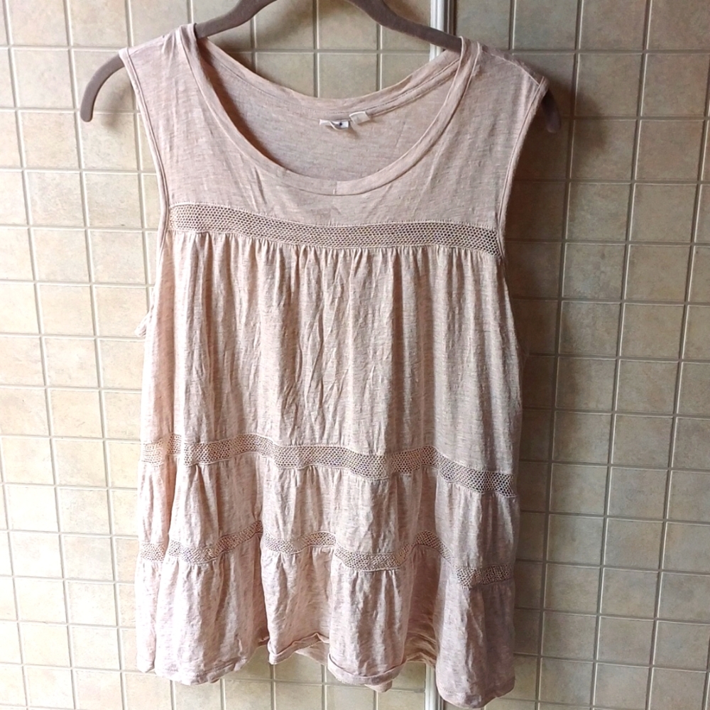 GAP flowy tank top